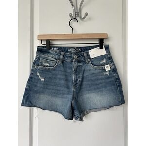 NWT ARIZONA JEAN CO. Mediu Wash Blue Denim Shorts - Women's Size 9 - 2.5" Inseam